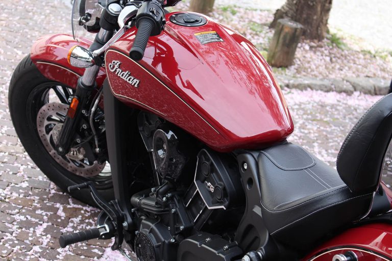 Read more about the article Indian Scout custom folierung